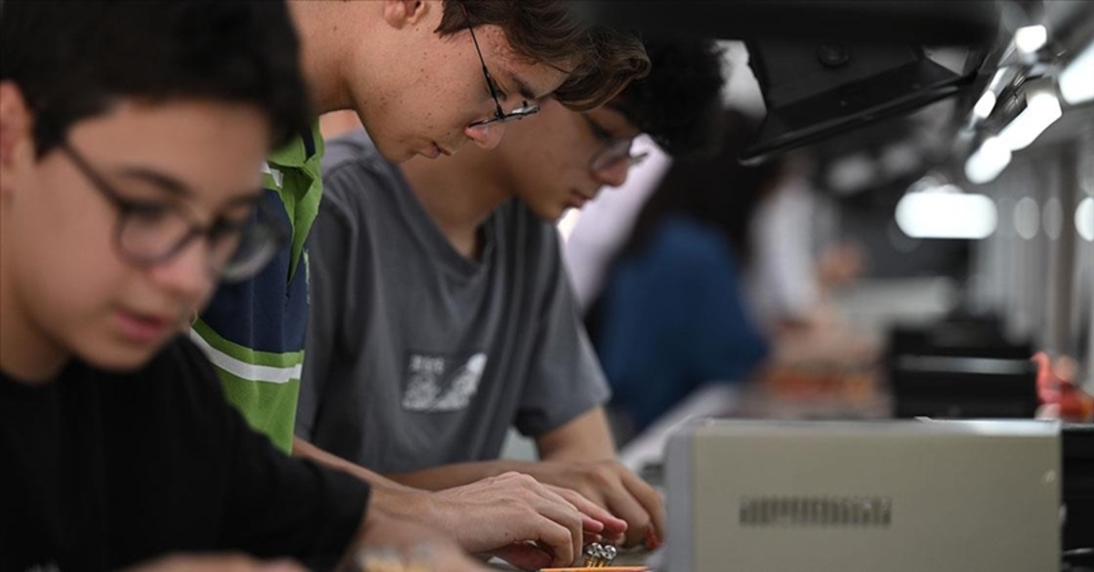 Türkiye’nin ilk “mesleki ortaokulları”nın eğitim vereceği iller belli oldu