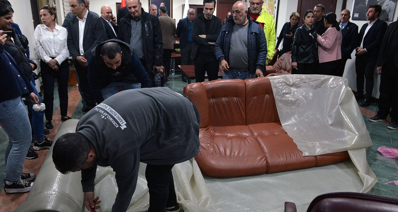 CHP’li belediyeye haciz şoku